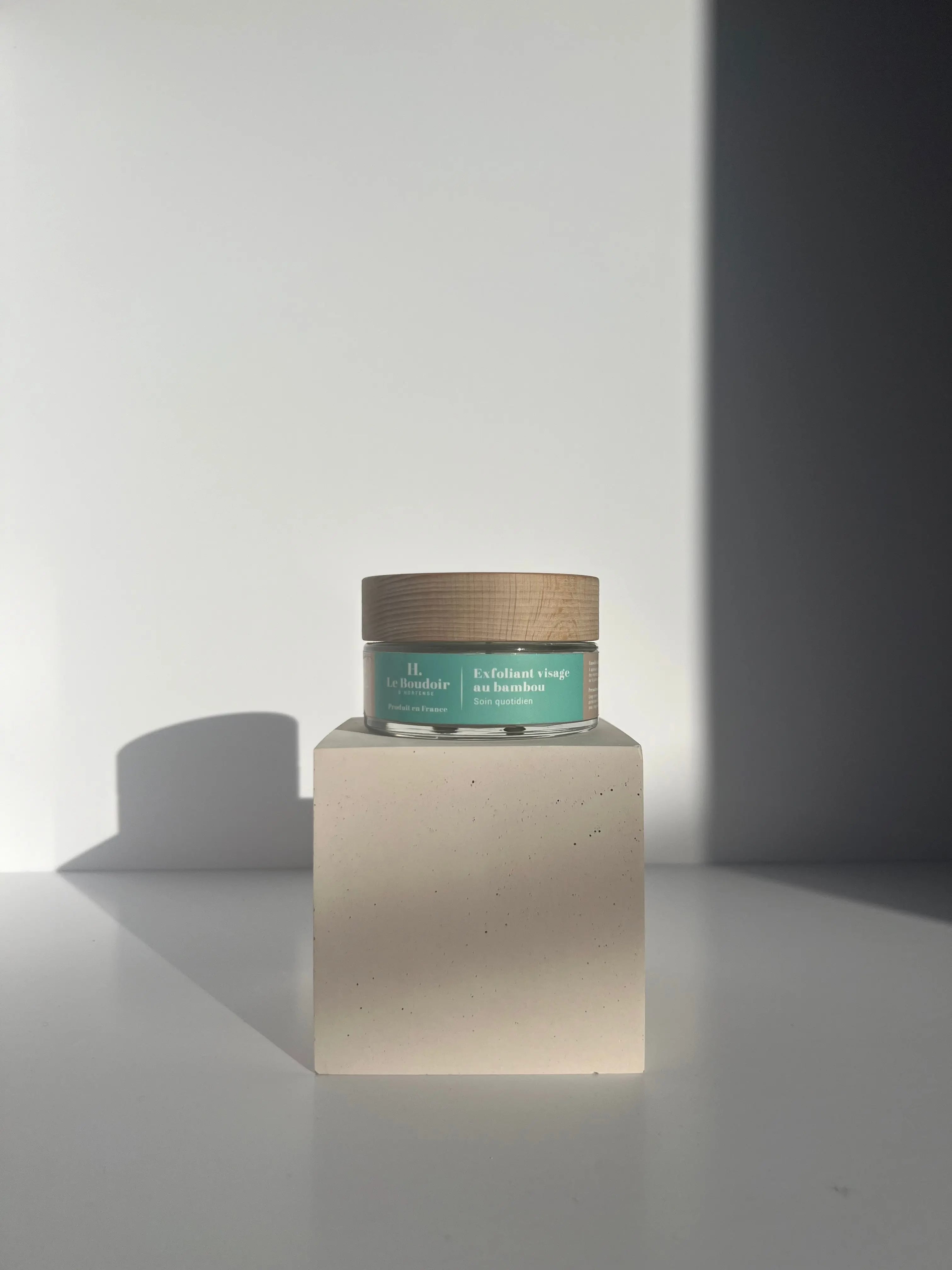 Exfoliant visage au bambou – Le Boudoir d'Hortense