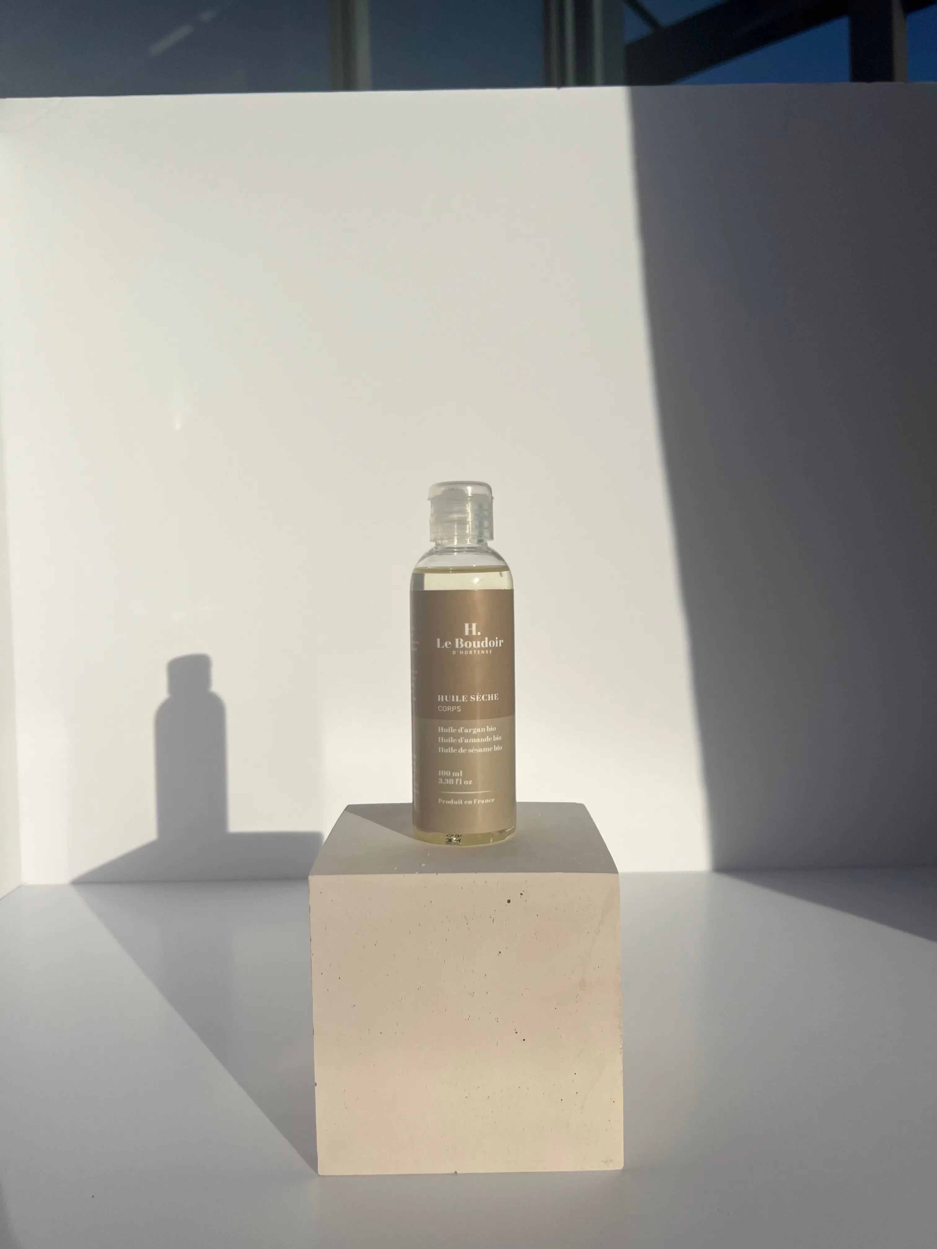 Huile Sèche Corps & Cheveux – Le Boudoir d’Hortense