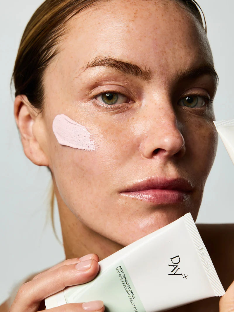 Masque exfoliant anti-imperfections sur la peau